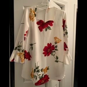 Beautiful 3/4 sleeve top size 4X